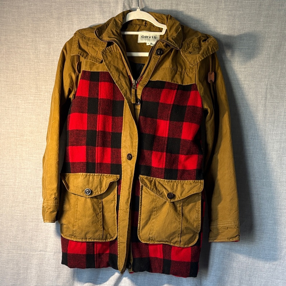 Orvis Red and Tan Checkered Coat - excellent condition! Size S